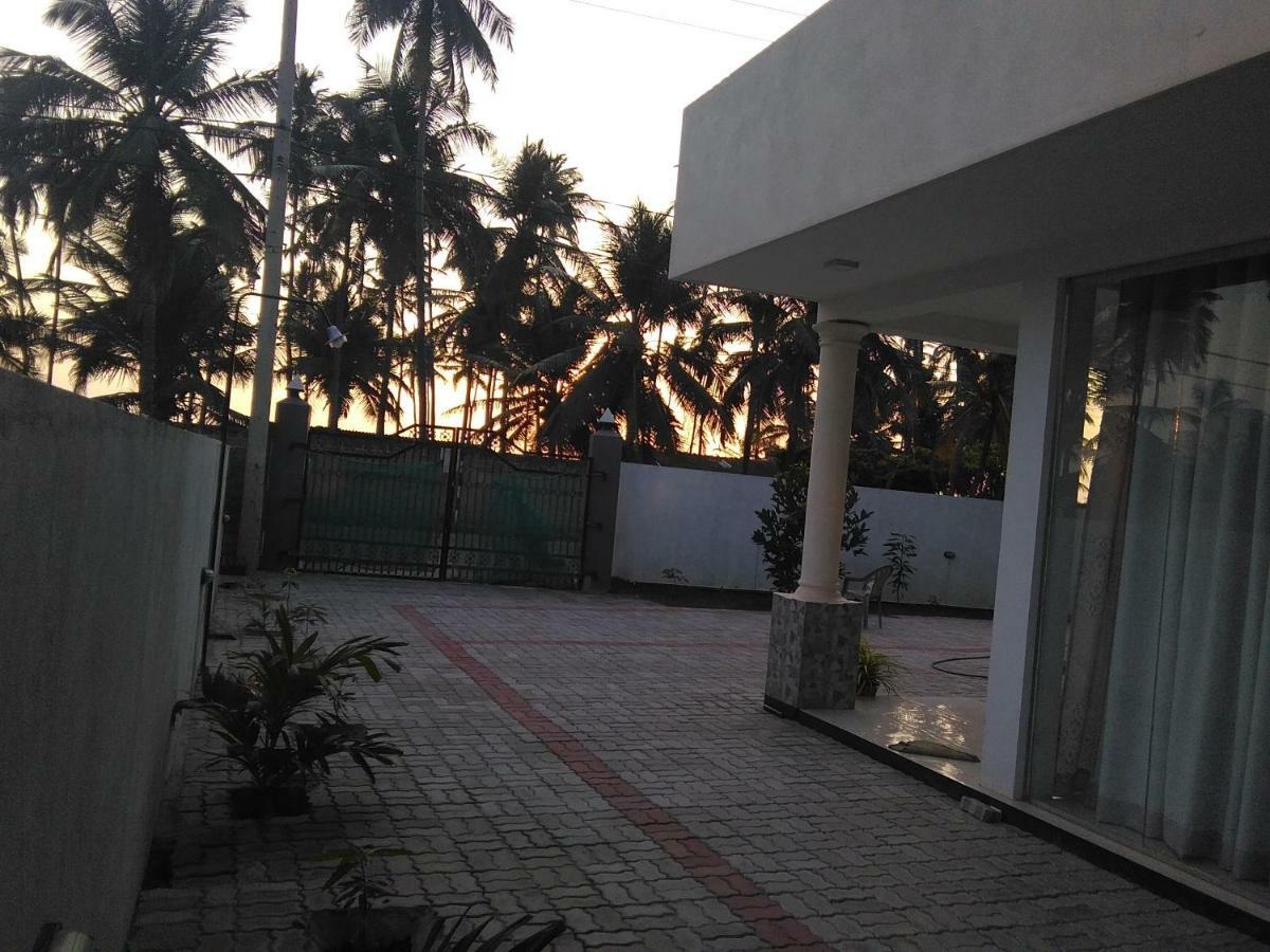 Villa Arianna Wattala Exterior photo